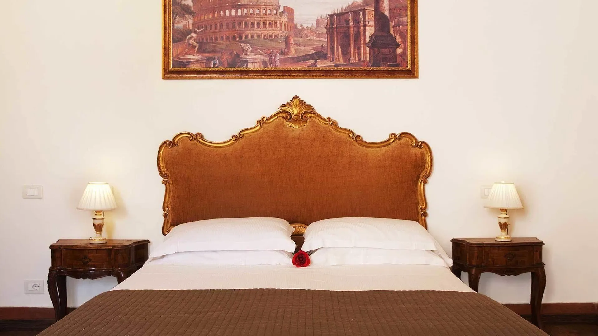 Pantheon Inn Rome 3*,