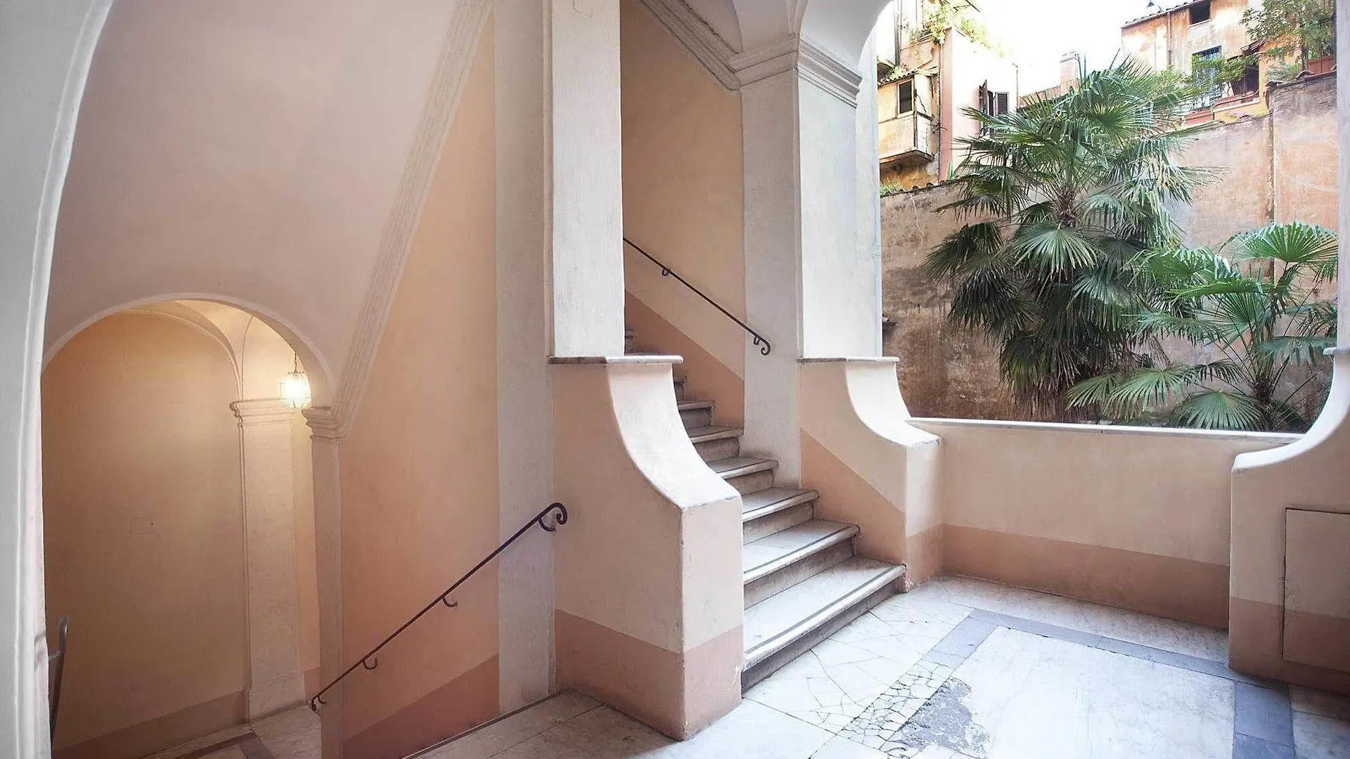 רומא Pantheon Inn